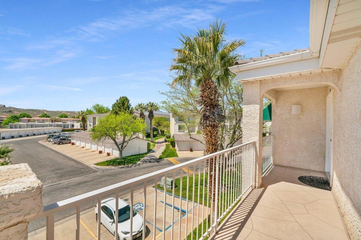 Modern Resort Condo - Pools, Courts & Scenic Views セントジョージ エクステリア 写真